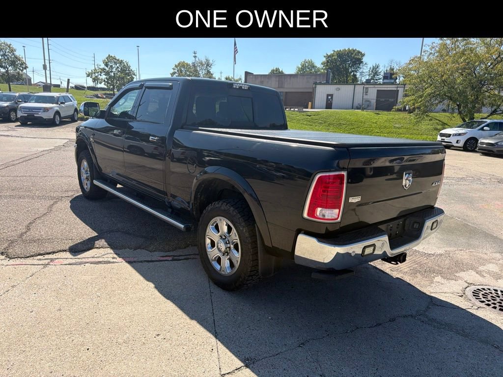 Used 2016 RAM 2500 Laramie w/ Convenience Group AWD/4WD image 3