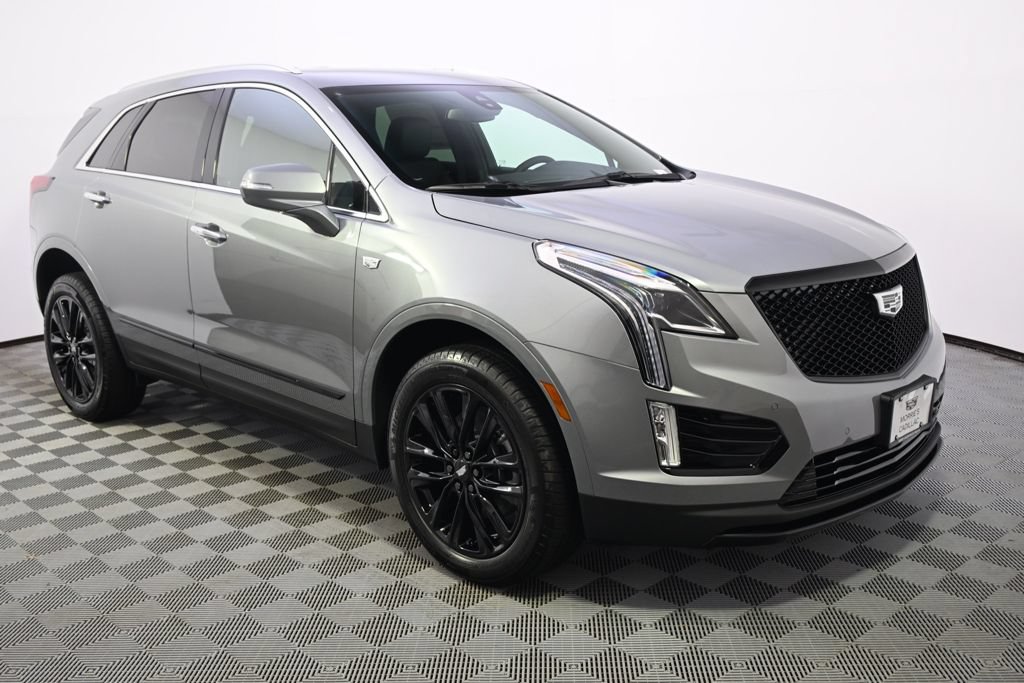 New 2026 Cadillac XT5 Luxury w/ LPO, ONYX Package AWD/4WD image 8