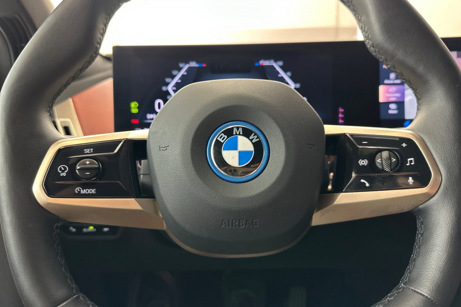 Certified 2023 BMW iX M60 w/ Executive Package AWD/4WD image 16