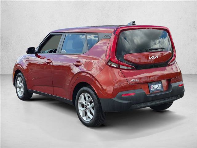 Used 2022 Kia Soul LX w/ Technology Package FWD image 8