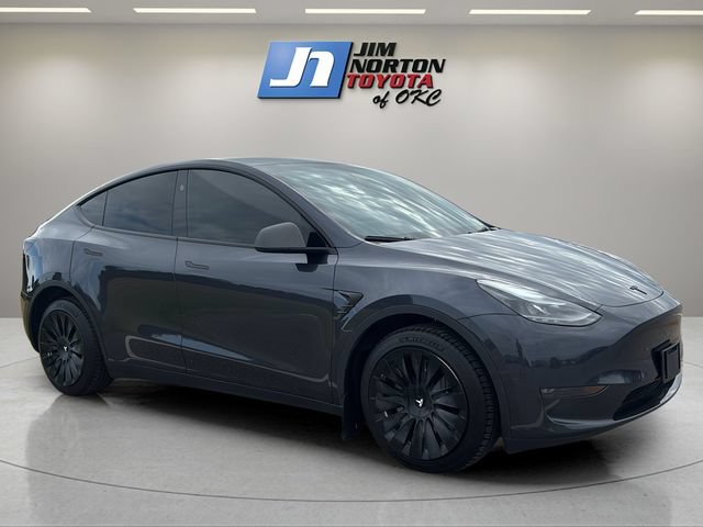 Used 2024 Tesla Model Y Long Range AWD/4WD image 3