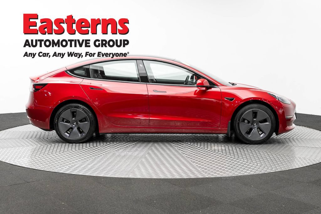 Used 2022 Tesla Model 3 Standard Range RWD image 4