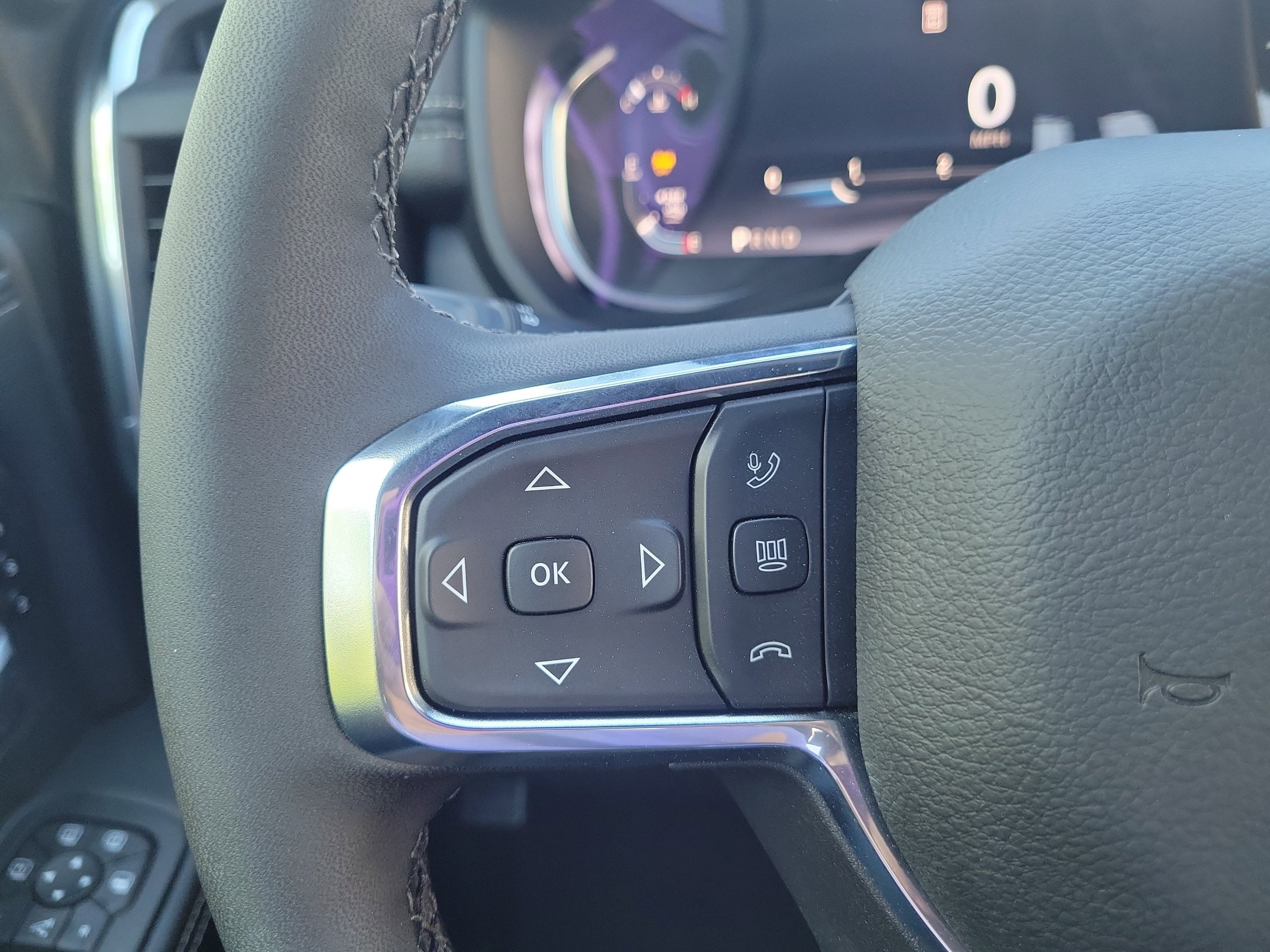 New 2026 RAM 2500 Laramie AWD/4WD image 28