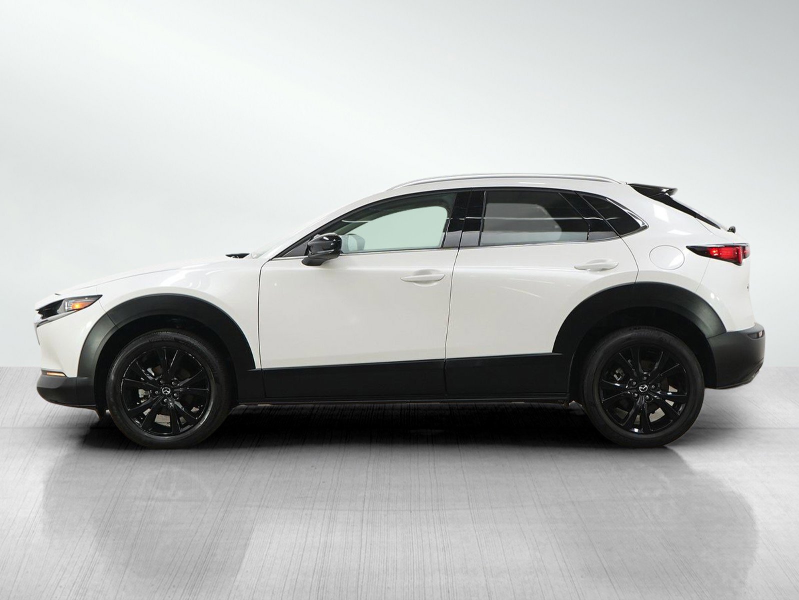 Used 2023 MAZDA CX-30 2.5 Turbo w/ Premium Package AWD/4WD image 2