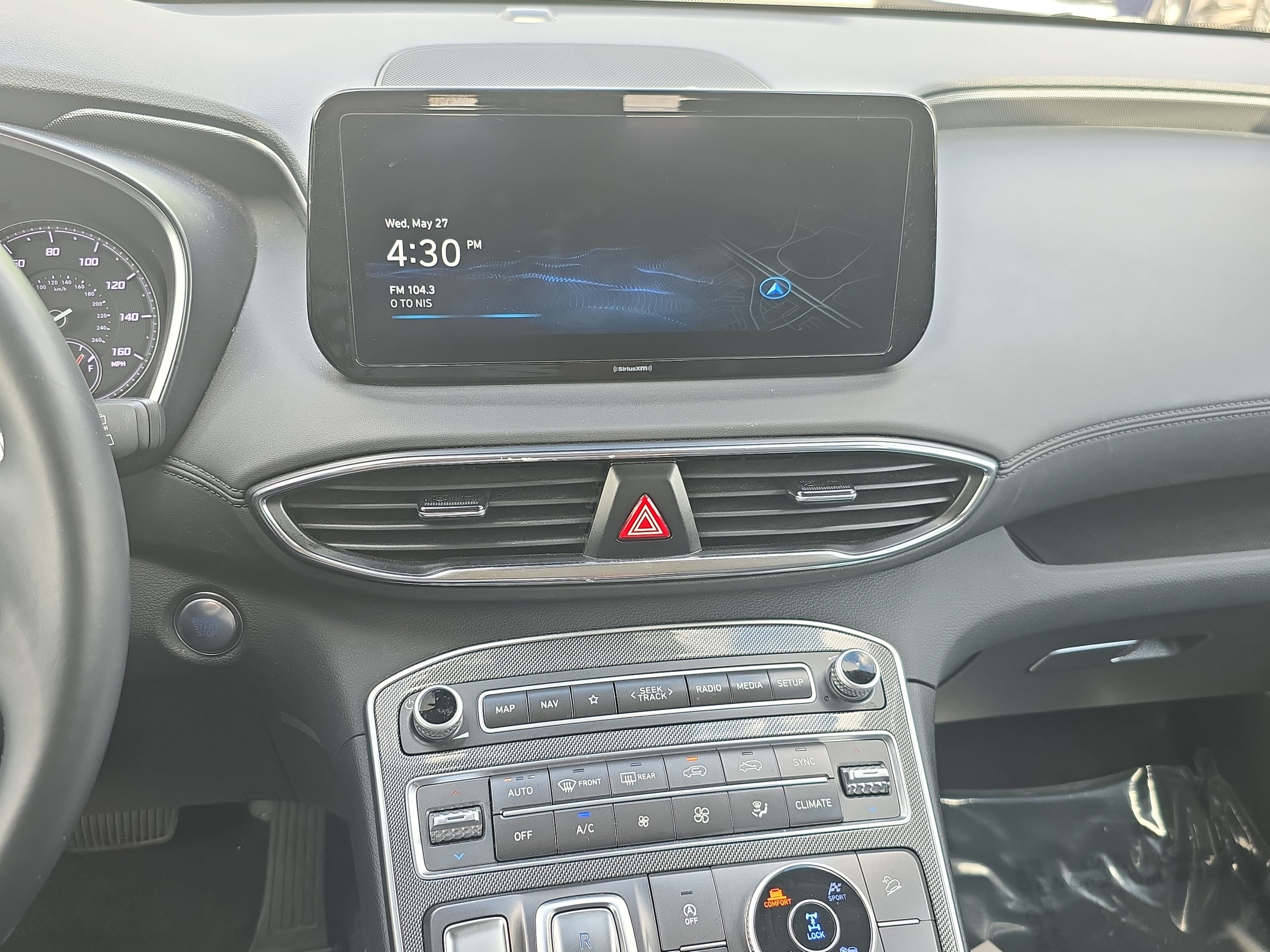 Used 2023 Hyundai Santa Fe SEL AWD/4WD image 18