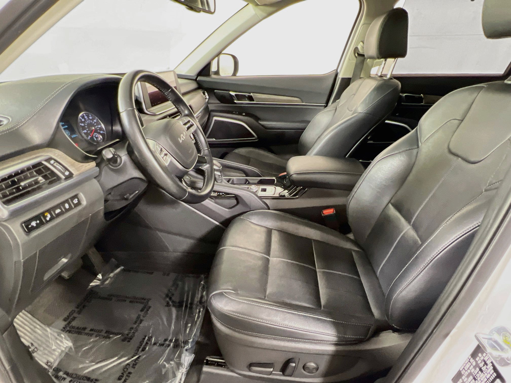 Used 2022 Kia Telluride EX FWD image 21