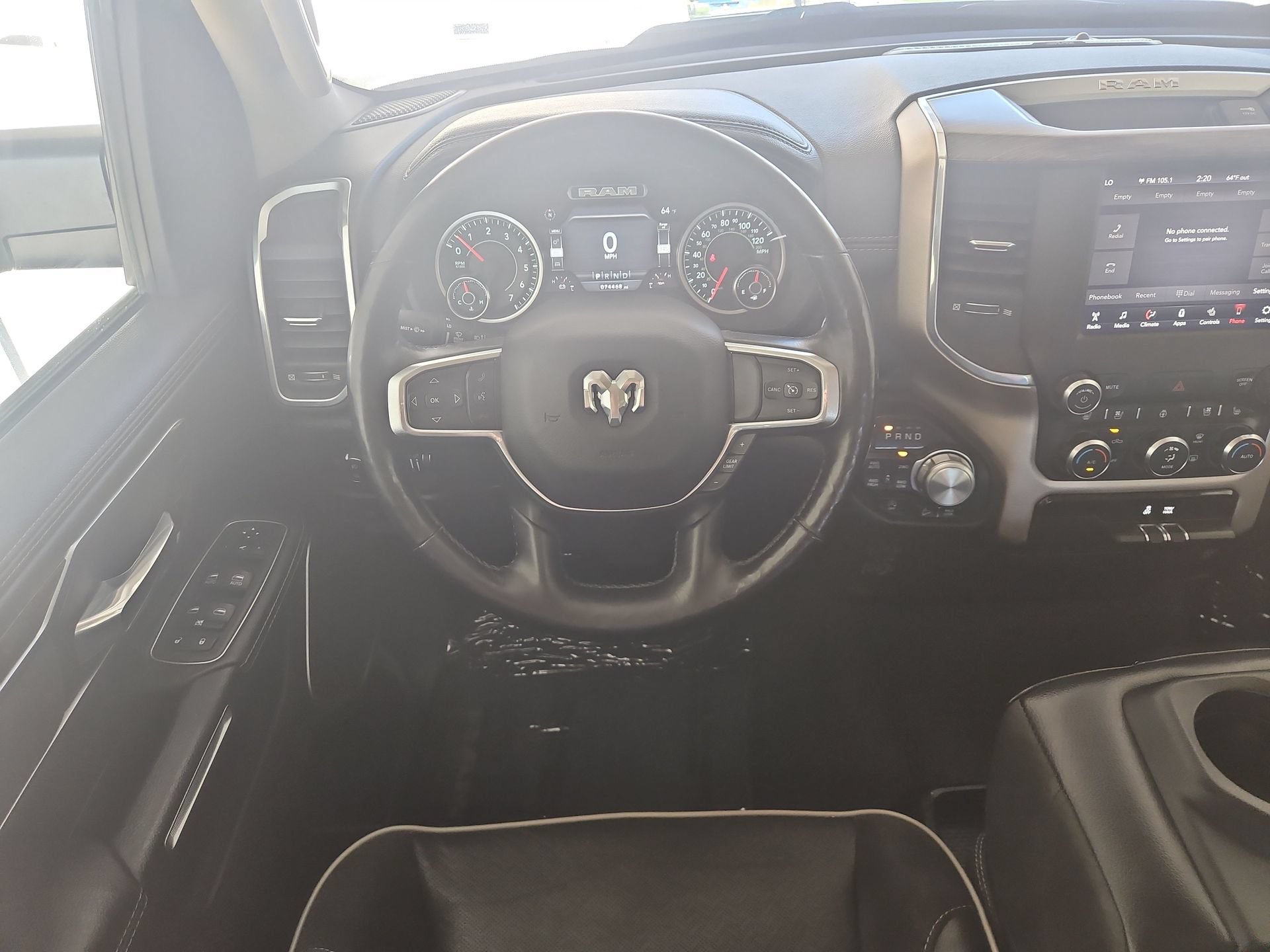 Used 2019 RAM 1500 Laramie w/ Off Road Group AWD/4WD image 8