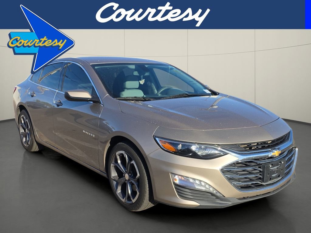Used 2022 Chevrolet Malibu LT image 1