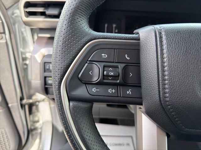 Used 2025 Toyota 4Runner SR5 RWD image 21