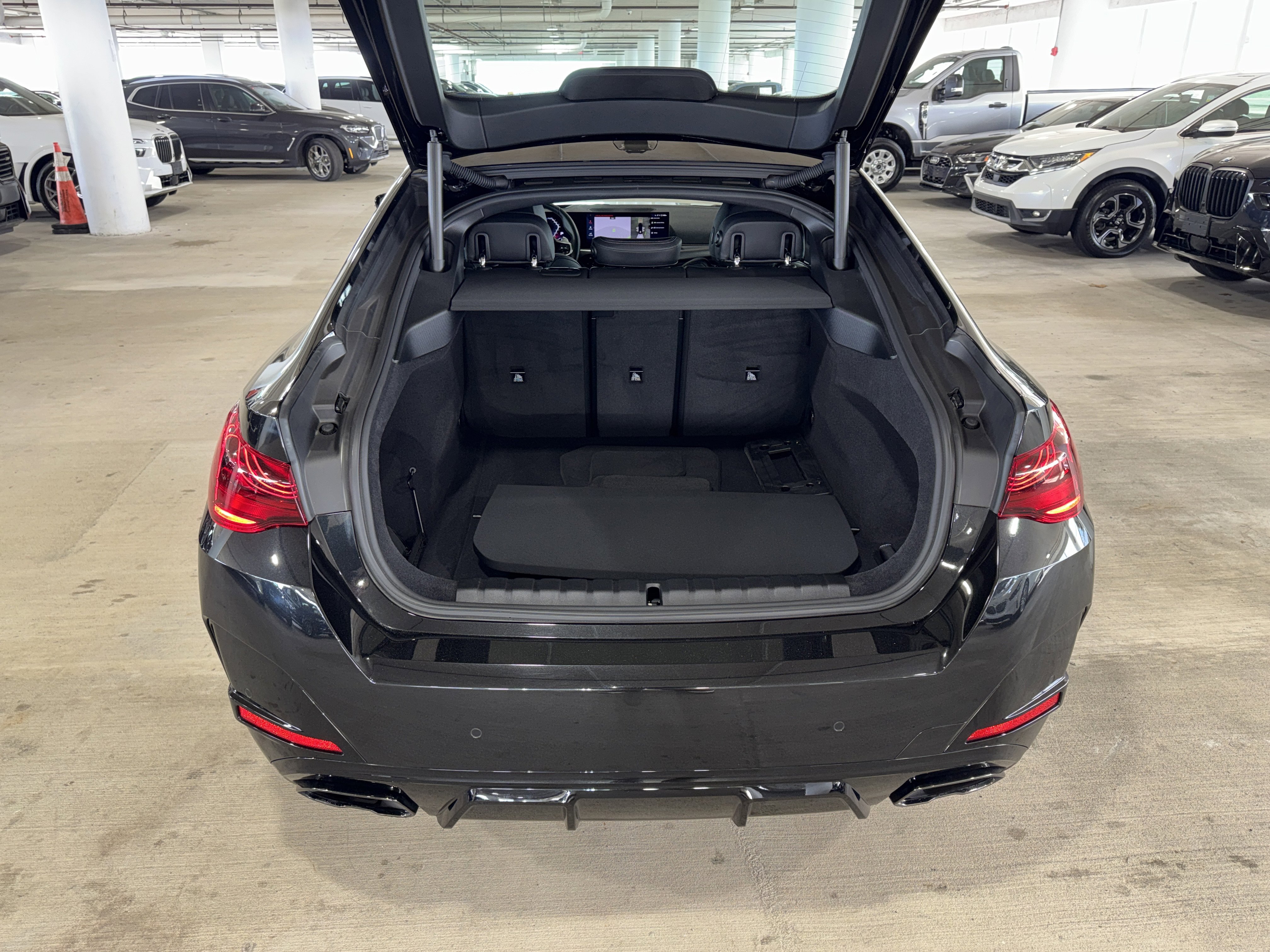 Certified 2025 BMW M440i image 13