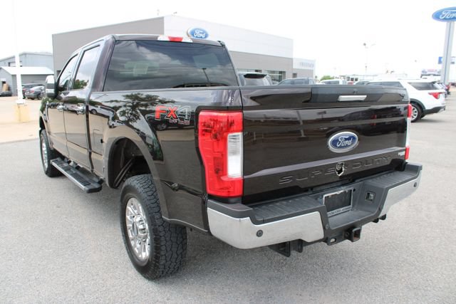 Used 2019 Ford F250 XLT w/ XLT Premium Package AWD/4WD image 8