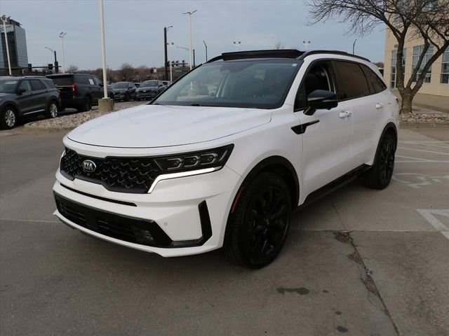 Used 2021 Kia Sorento SX image 2
