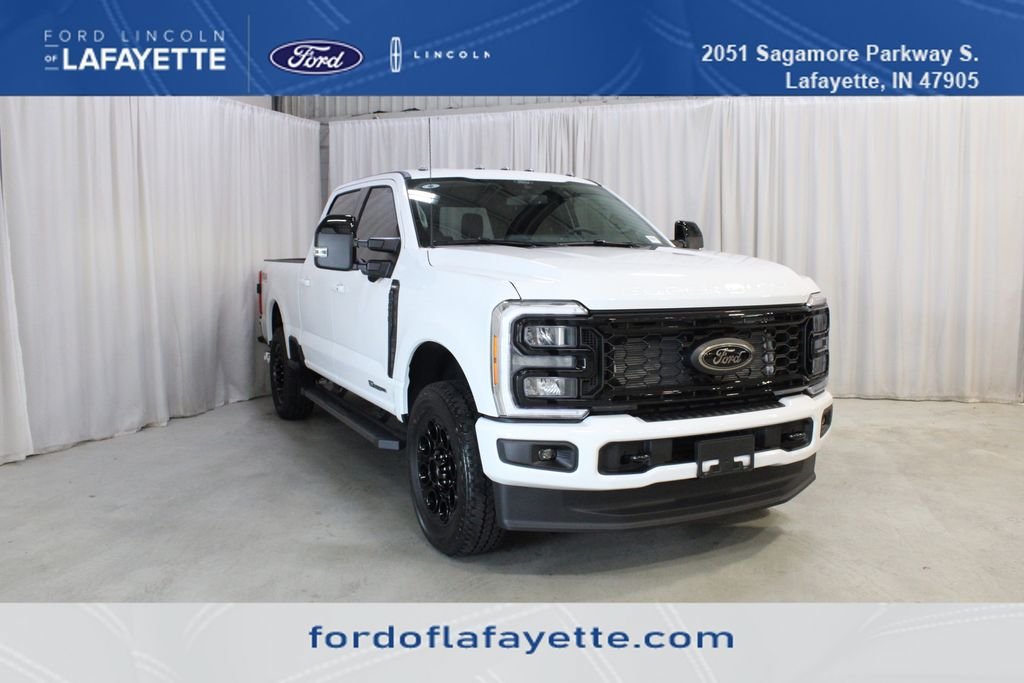 New 2026 Ford F250 Lariat w/ Black Appearance Package