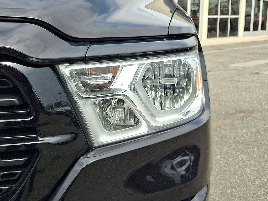 Used 2023 RAM 1500 Big Horn AWD/4WD image 34