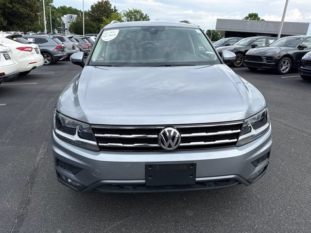 Used 2021 Volkswagen Tiguan SEL AWD/4WD image 2