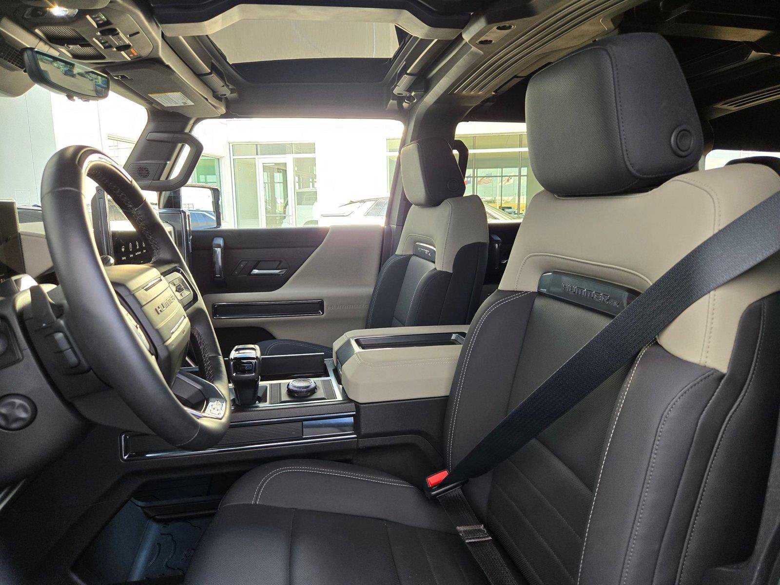 Used 2026 GMC Hummer EV SUV w/ LPO, Dark Essentials Package AWD/4WD image 27