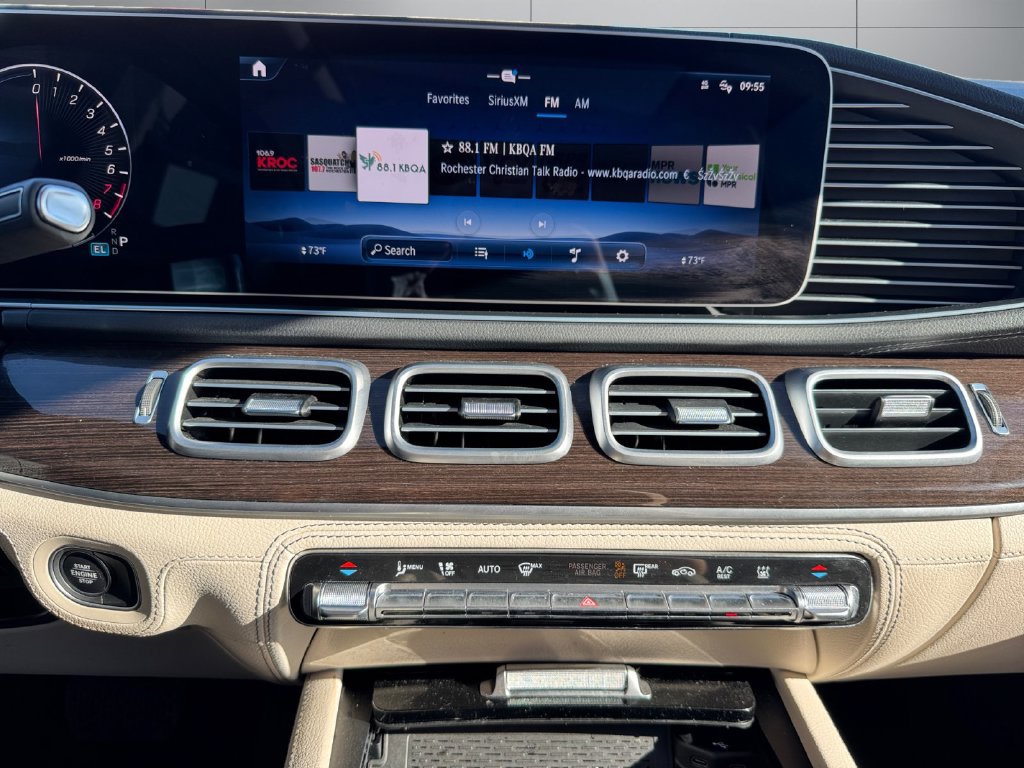 Used 2024 Mercedes-Benz GLE 450e 4MATIC image 15