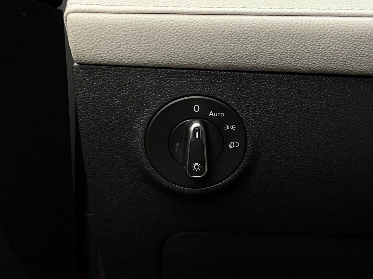 Used 2025 Volkswagen Taos S image 20