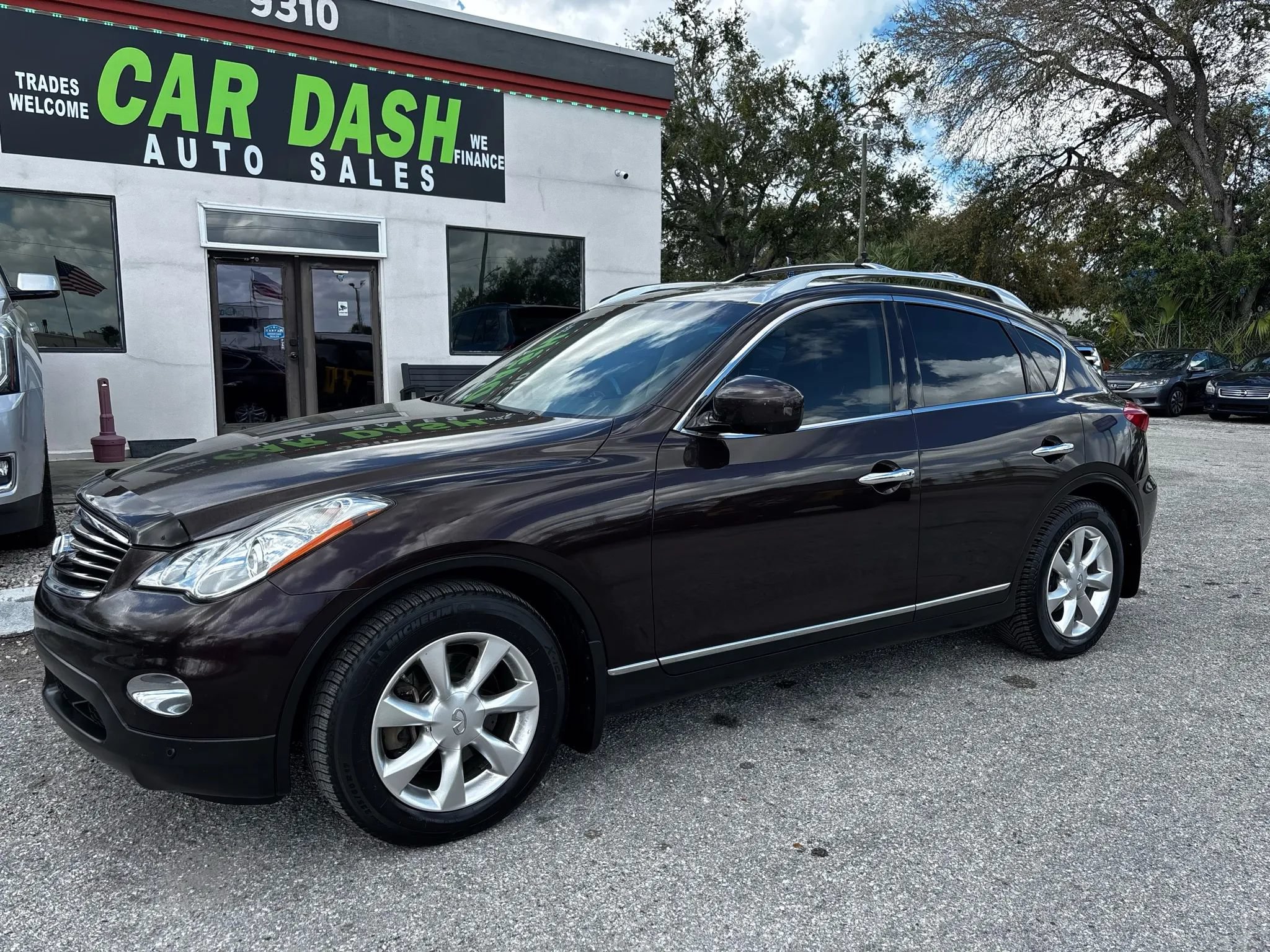Used 2010 INFINITI EX35 Journey w/ Technology Pkg AWD/4WD image 5