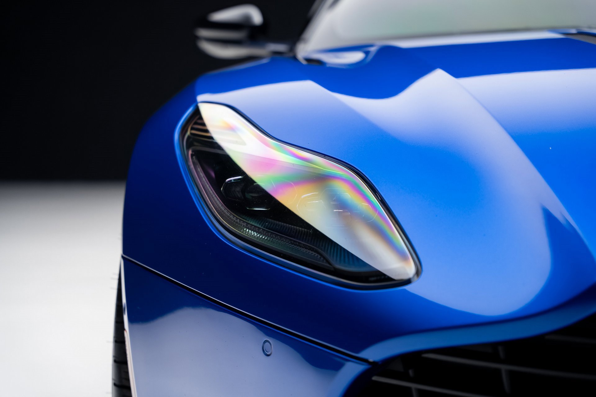 Used 2020 Aston Martin DB11 AMR image 9