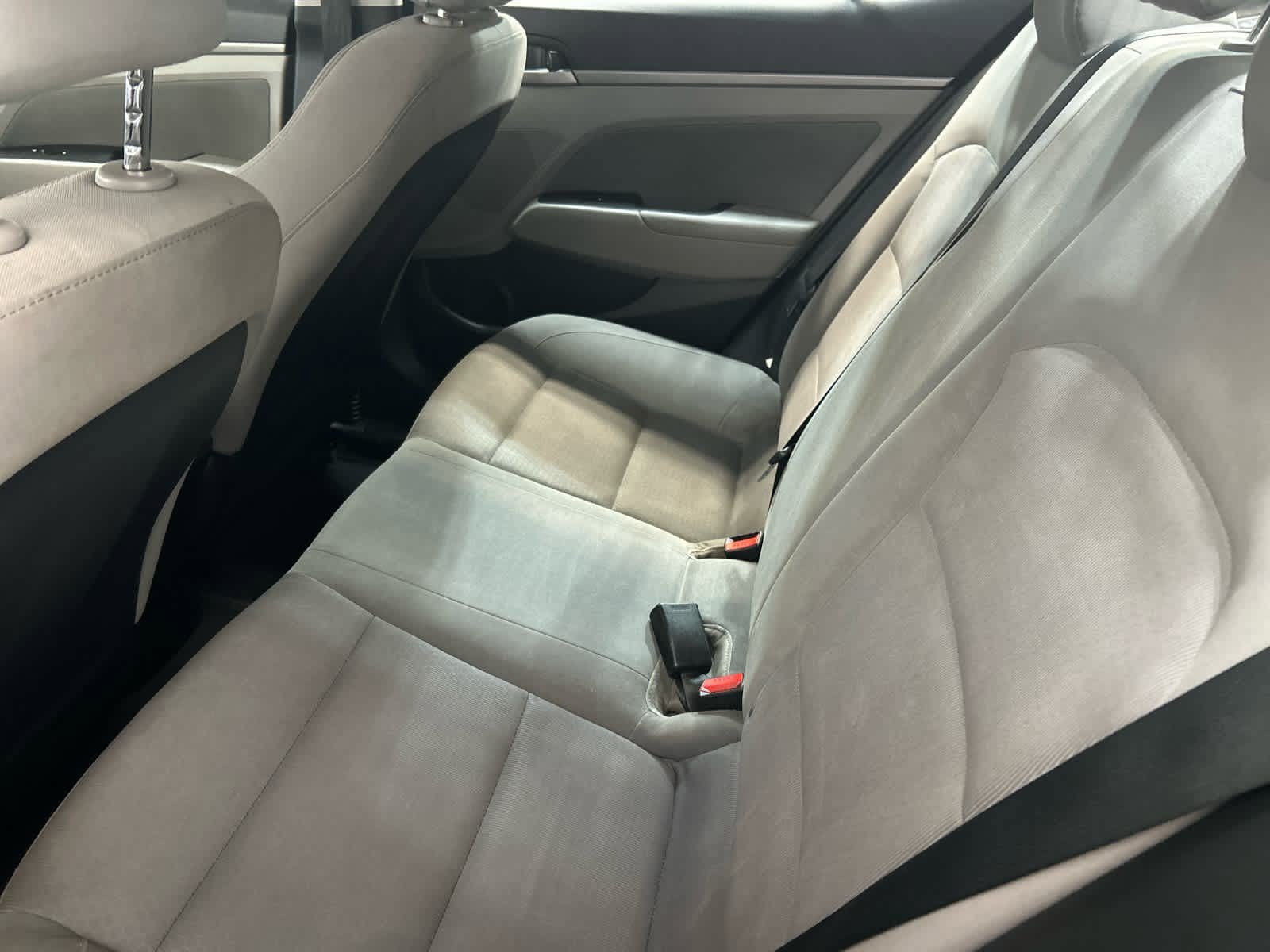 Used 2018 Hyundai Elantra SEL FWD image 9