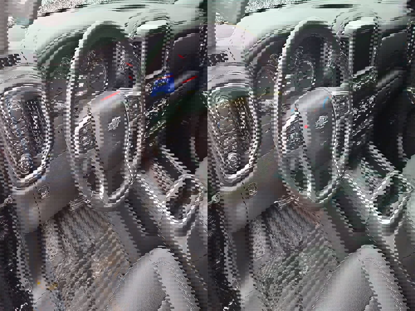 Used 2021 Chevrolet Silverado 3500 LTZ w/ LTZ Plus Package image 2