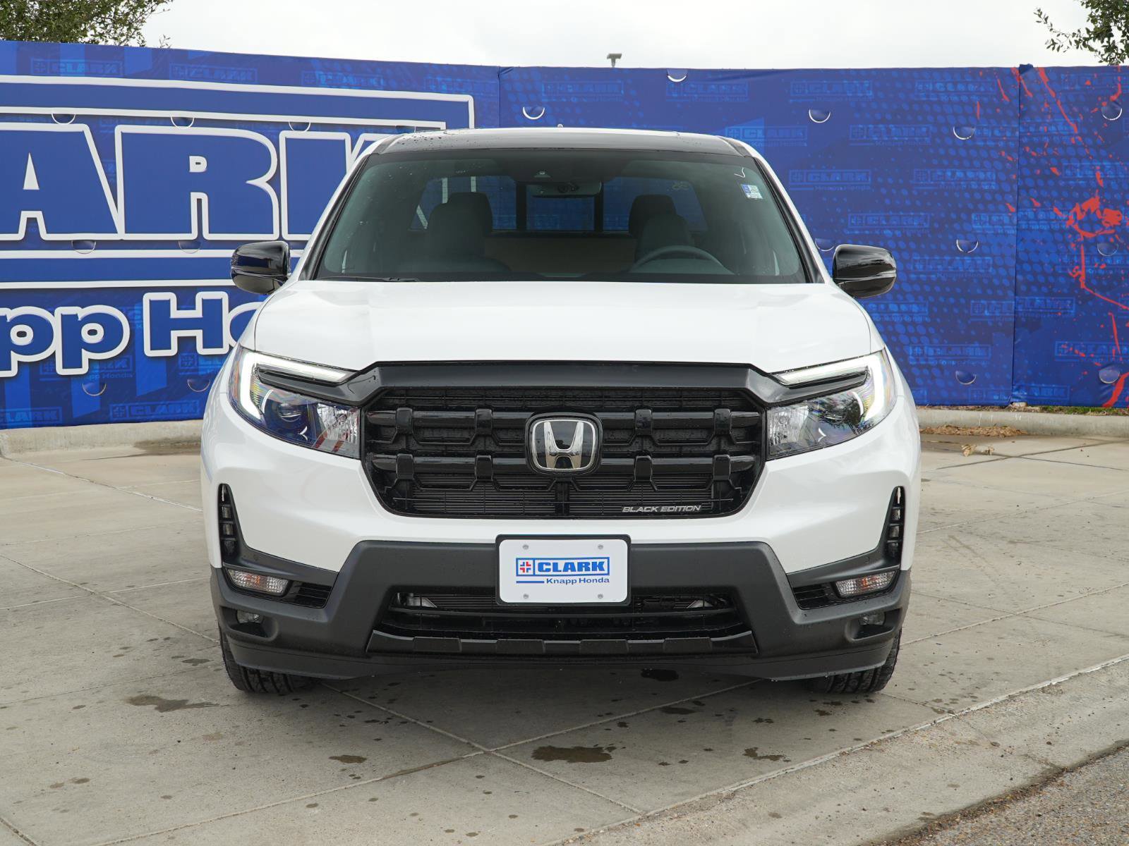 New 2026 Honda Ridgeline Black Edition image 2