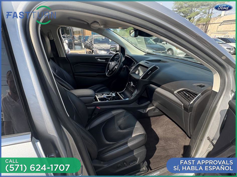Used 2020 Ford Edge Titanium image 18