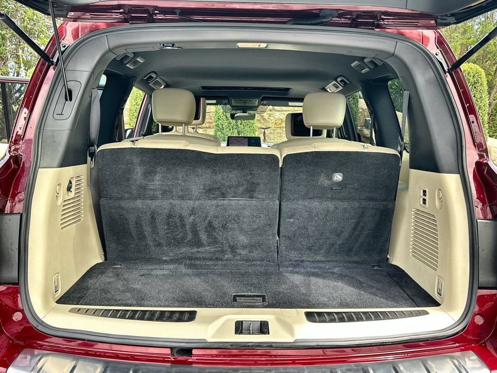 Used 2022 INFINITI QX80 Sensory w/ Cargo Package AWD/4WD image 18