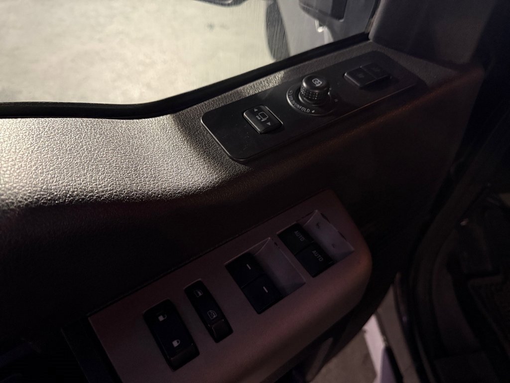 Used 2015 Ford F350 Lariat w/ Lariat Ultimate Package image 22