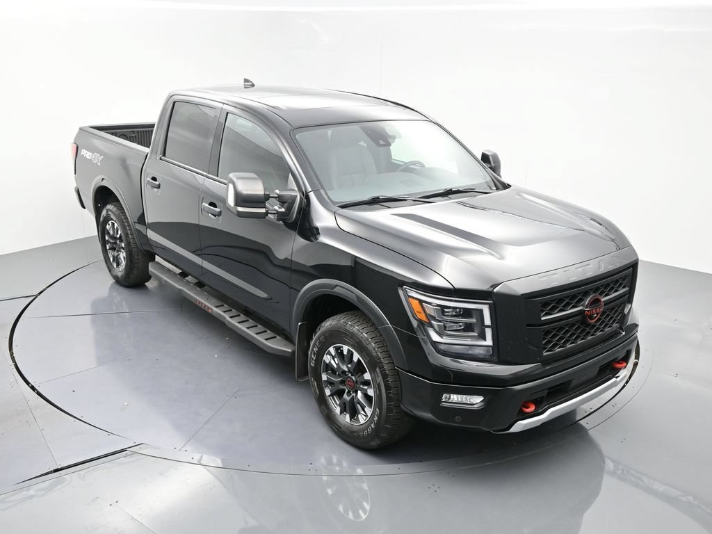 Used 2024 Nissan Titan PRO-4X w/ Pro-4x Convenience Package AWD/4WD image 18