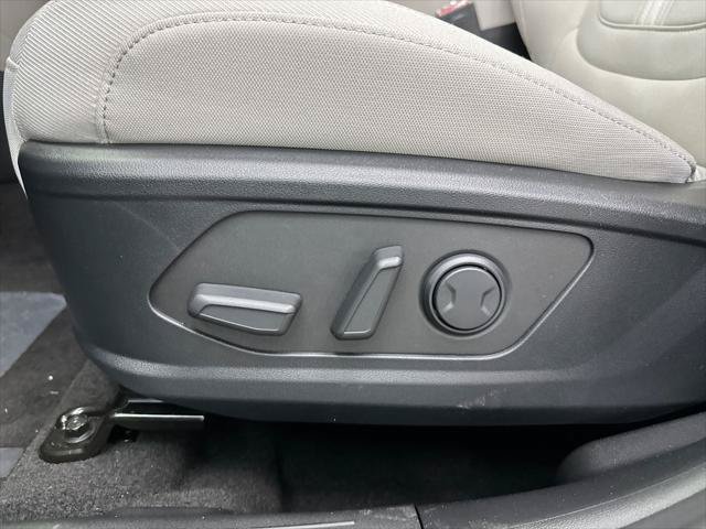 New 2026 Hyundai Tucson SEL FWD image 10