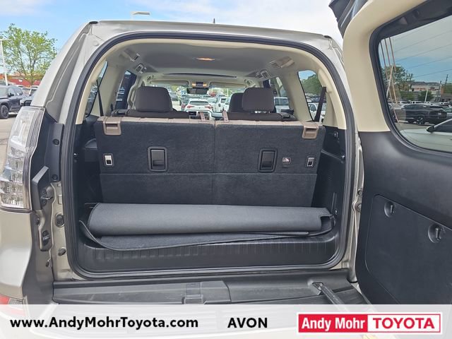 Used 2020 Lexus GX 460 Premium AWD/4WD image 38