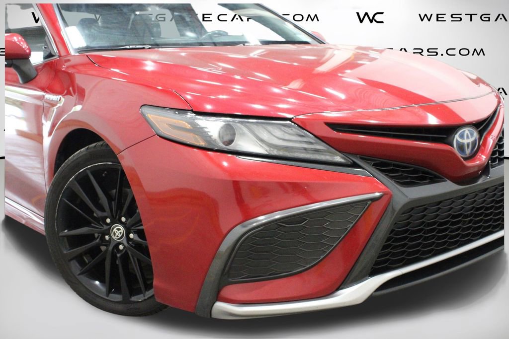 Used 2021 Toyota Camry XSE image 46