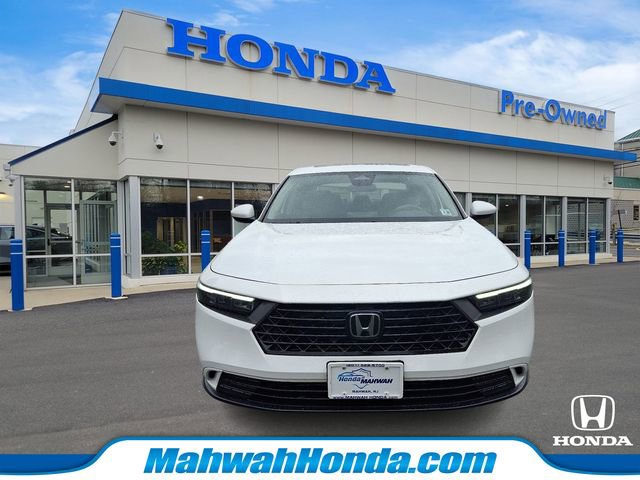 Used 2024 Honda Accord EX image 2