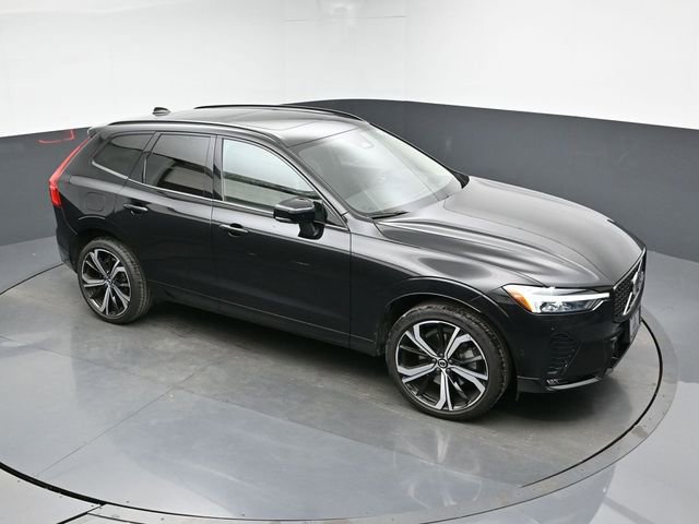 Used 2023 Volvo XC60 B6 Ultimate w/ Protection Package Premier image 44