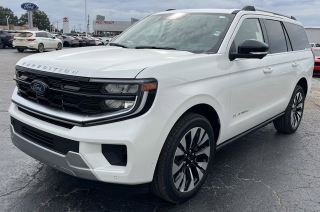 New 2025 Ford Expedition Platinum image 4