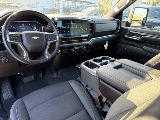 Used 2024 Chevrolet Silverado 2500 LT w/ Convenience Package image 19
