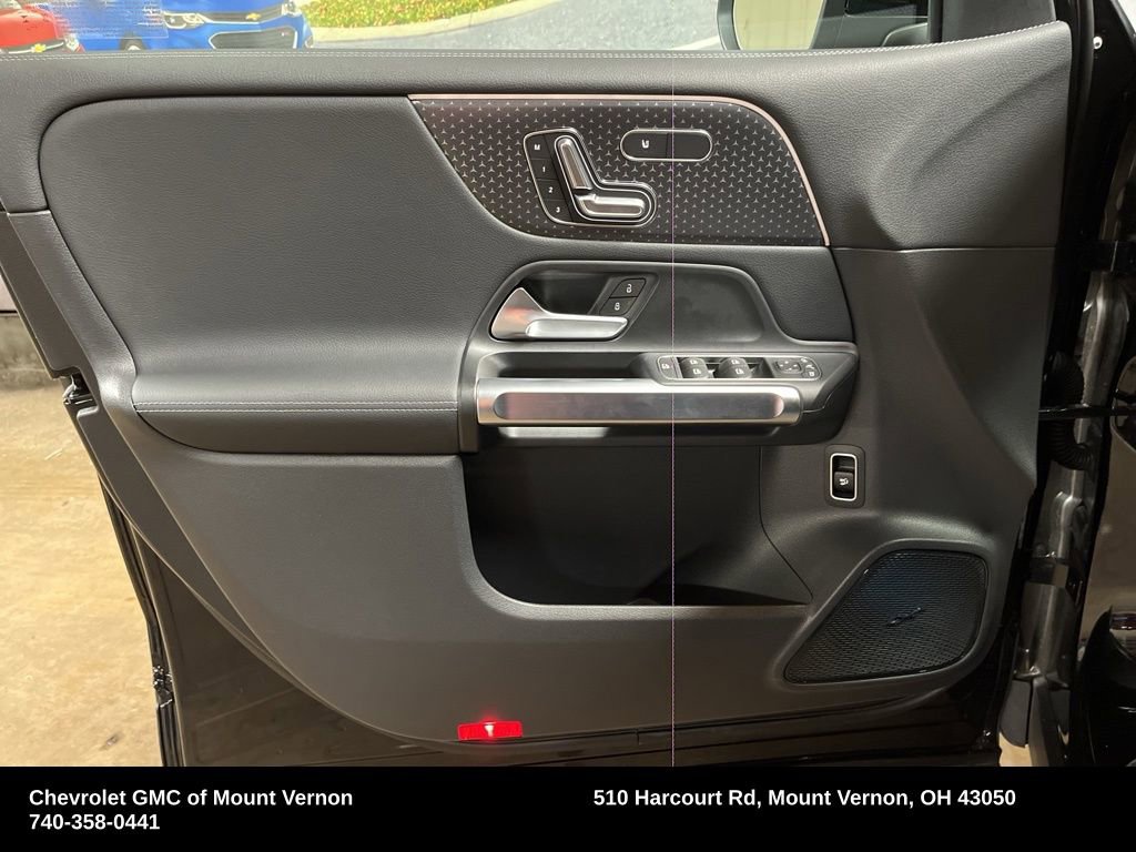 Used 2024 Mercedes-Benz EQB 250+ image 24