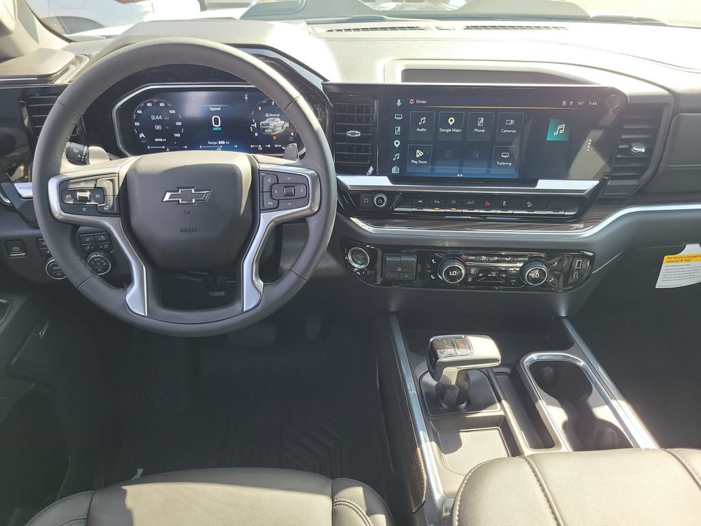 Used 2026 Chevrolet Silverado 1500 LT Trail Boss w/ LT Trail Boss Premium Package AWD/4WD image 4