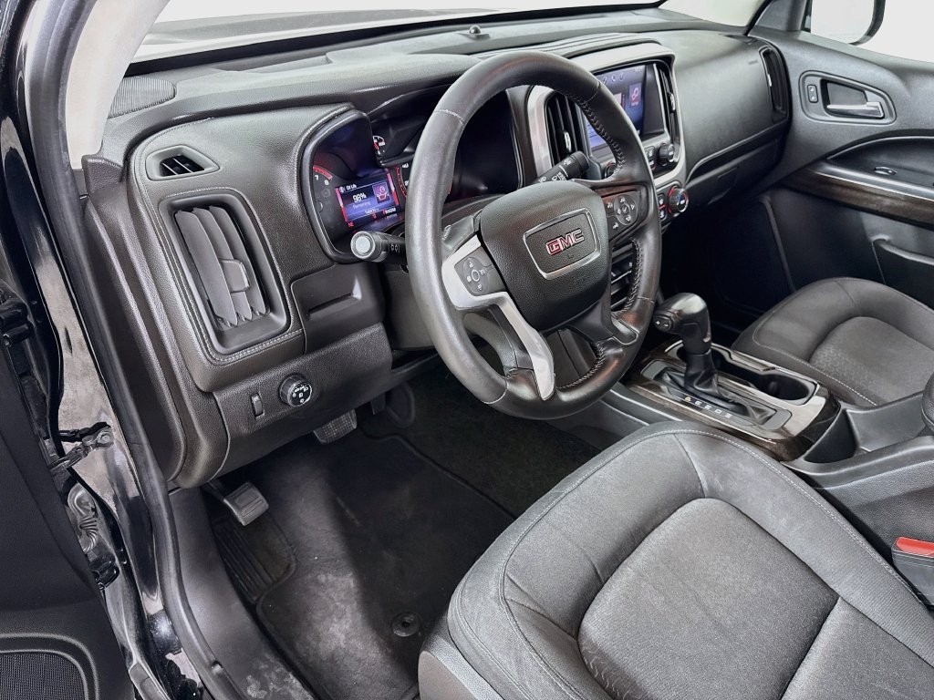 Used 2015 GMC Canyon SLE RWD image 9