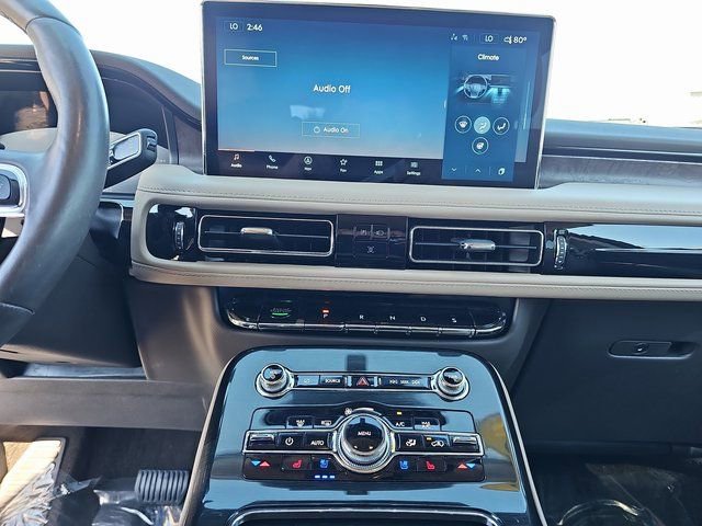 Used 2022 Lincoln Nautilus Reserve w/ Equipment Group 201A image 21