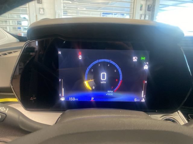 New 2026 Chevrolet Trax LT w/ LT Convenience Package FWD image 15