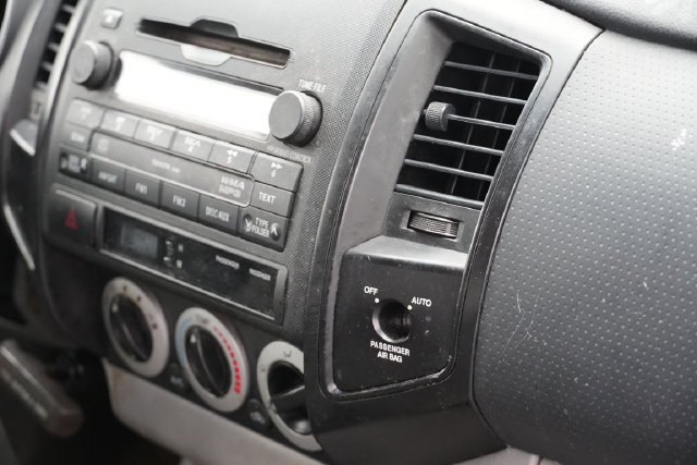 Used 2011 Toyota Tacoma 2WD Access Cab w/ Convenience Pkg image 33