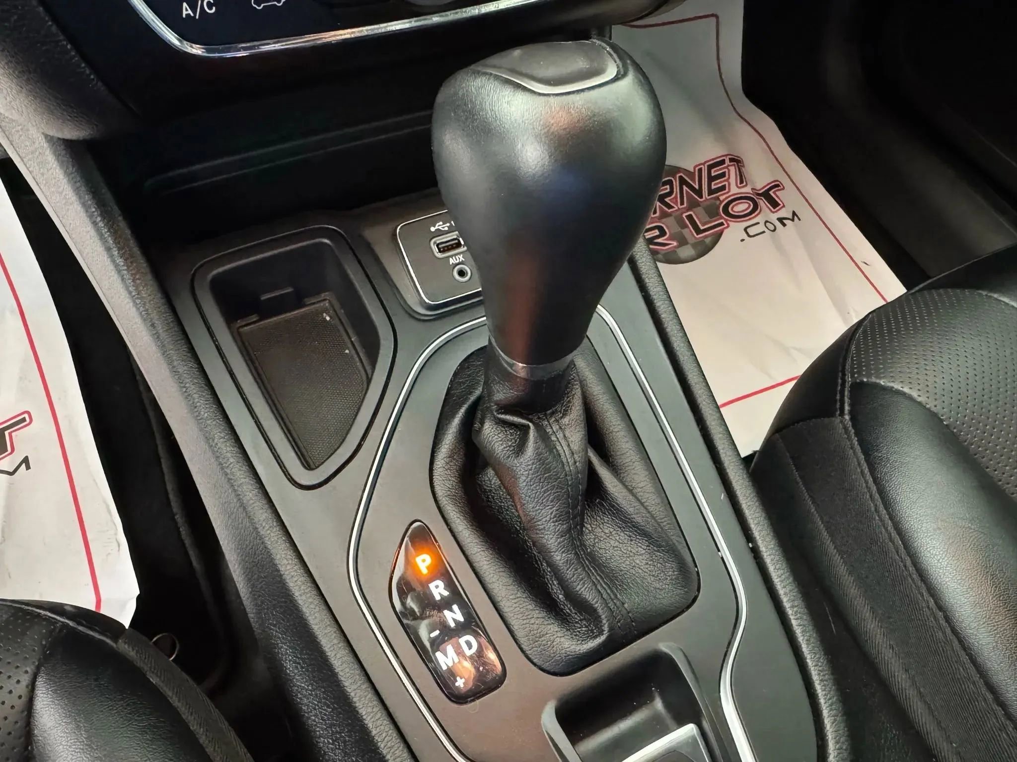 Used 2022 Jeep Cherokee Latitude Lux FWD image 22