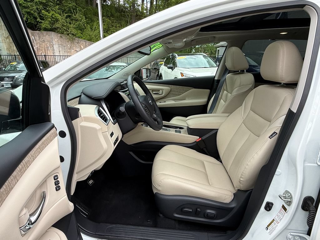 Used 2023 Nissan Murano SL w/ SL Moonroof Package AWD/4WD image 17