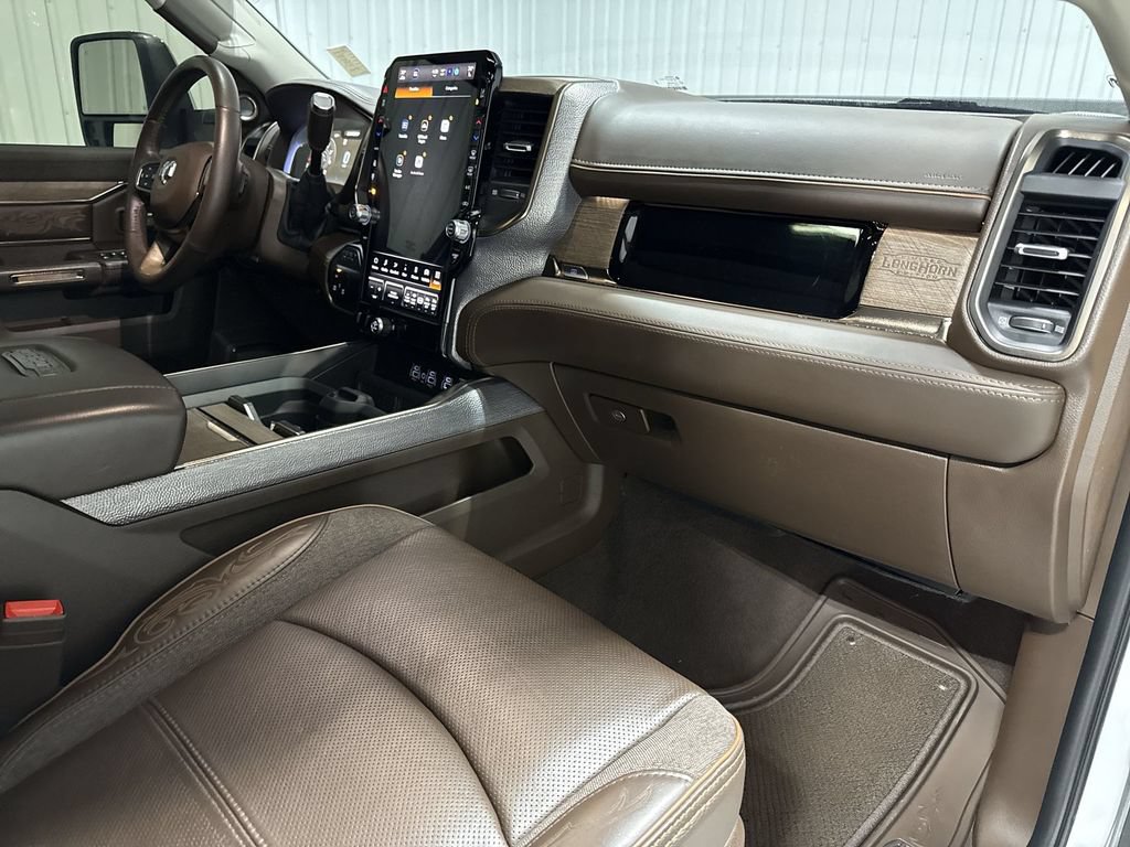 Used 2025 RAM 3500 Longhorn AWD/4WD image 30