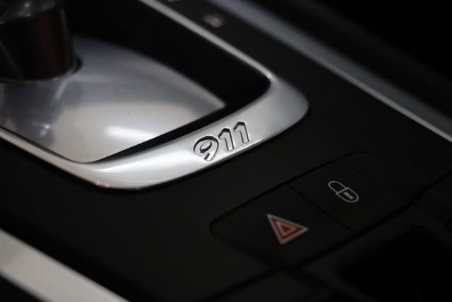Used 2019 Porsche 911 Carrera 4S image 32