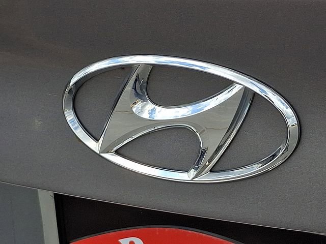 Used 2018 Hyundai Elantra SE FWD image 29