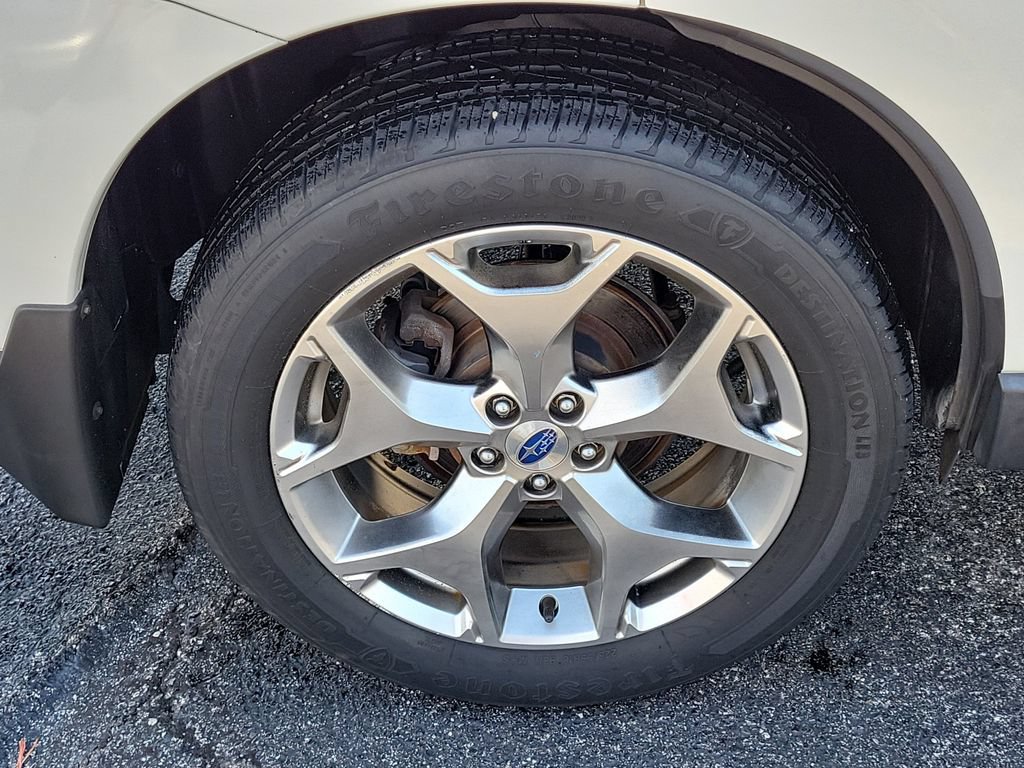 Used 2018 Subaru Forester 2.5i Touring AWD/4WD image 7